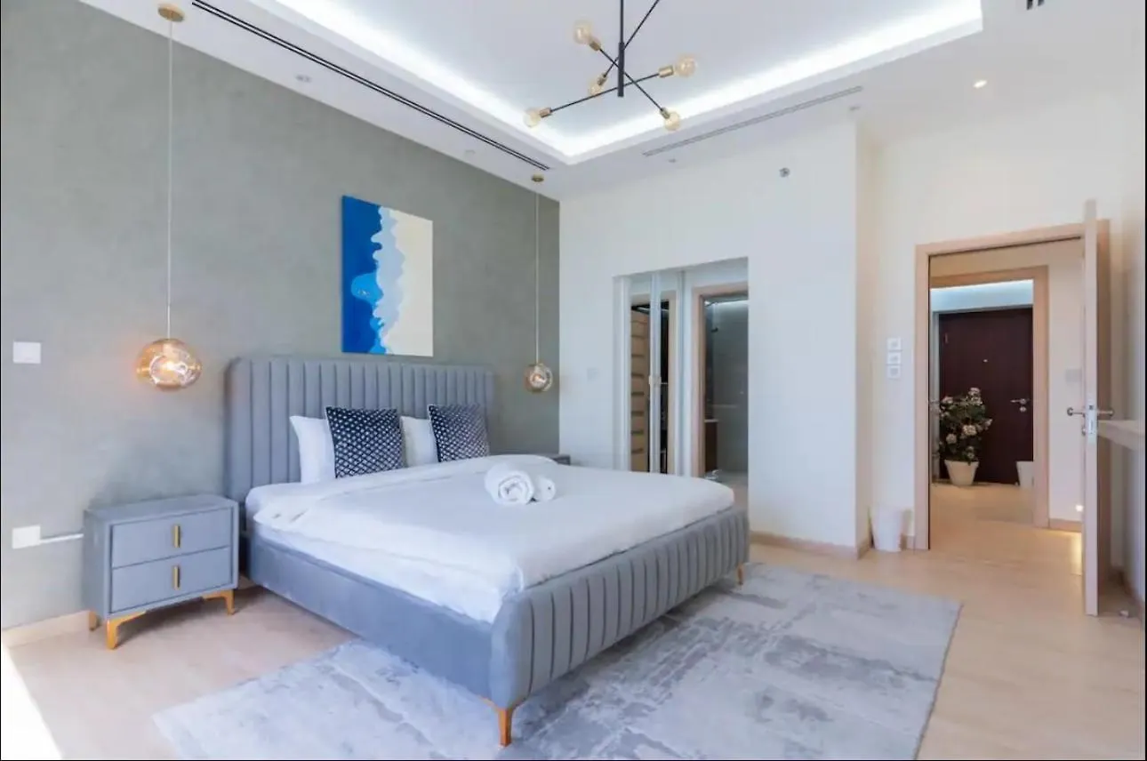Aws Holiday Homes - Spectacular Sea Views Dubai Apartment